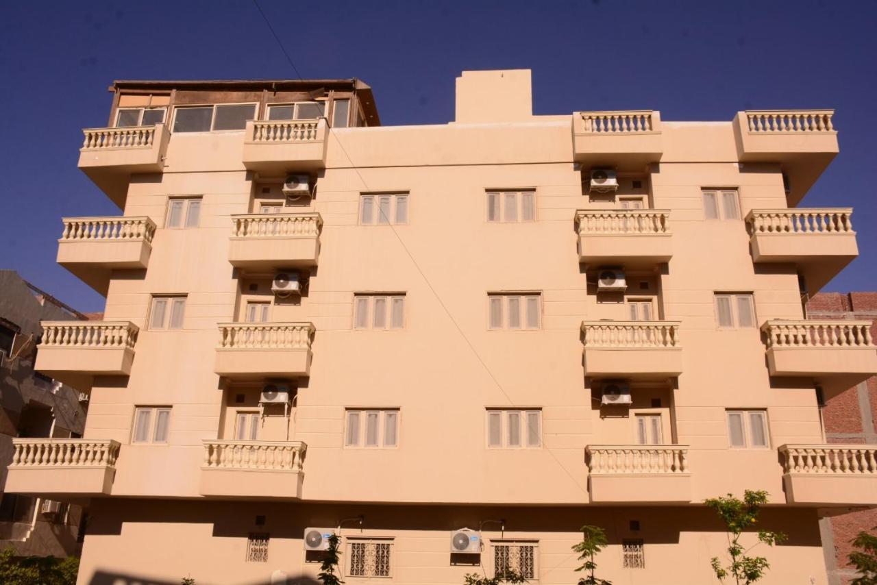 Feel Home Hurghada Bagian luar foto