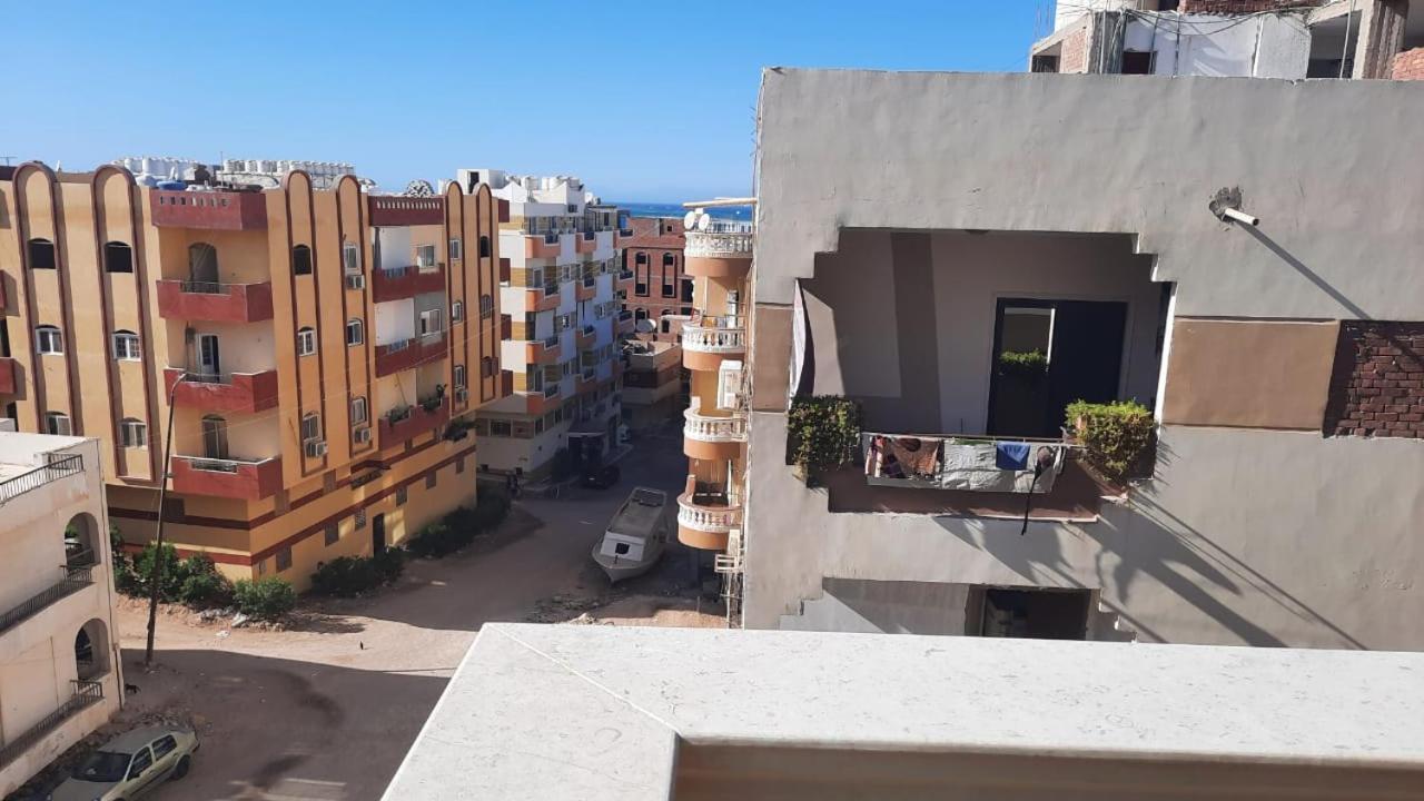 Feel Home Hurghada Bagian luar foto