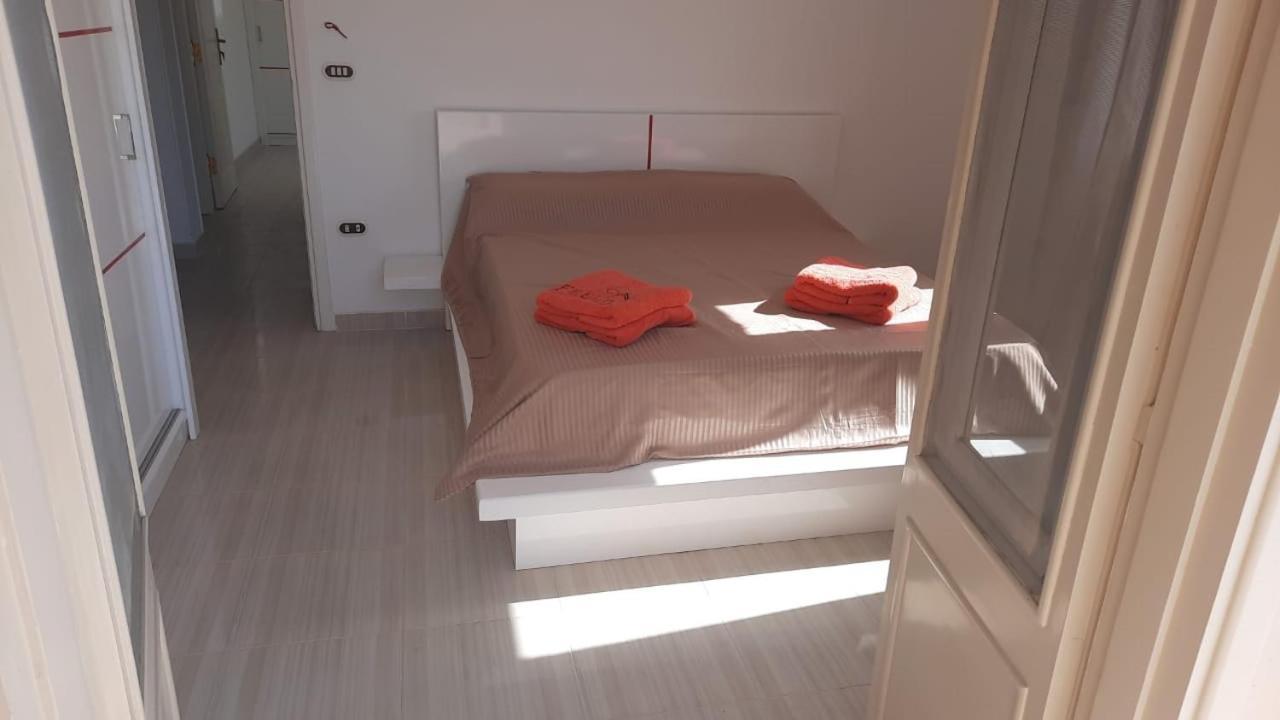 Feel Home Hurghada Bagian luar foto